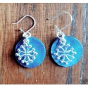 boucles d'oreilles nacre et croix occitane