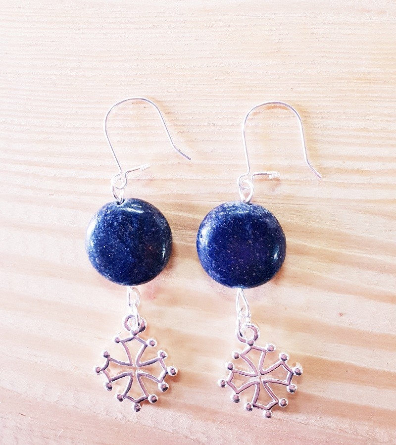 Boucles d'oreilles croix occitane et pierre